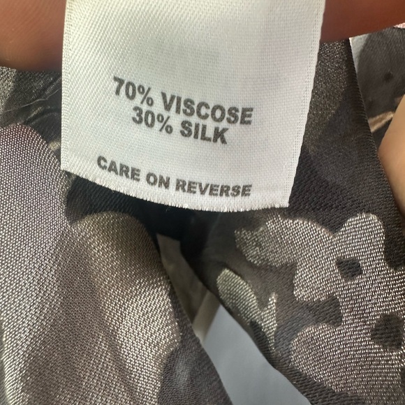 St. John Black and Pink Floral Silk Long Sleeve Blouse - Picture 4 of 12